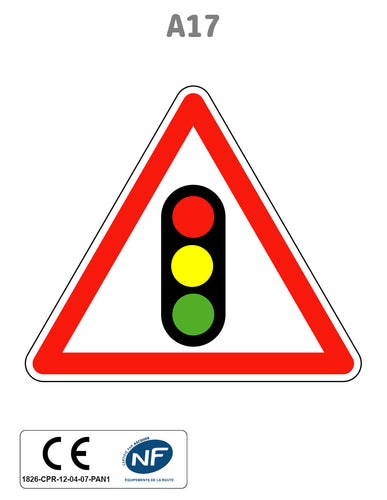 Panneau A17 Feux tricolores