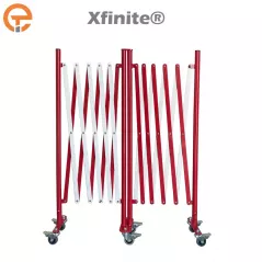 Barrières extensibles Xfinite® à roulettes